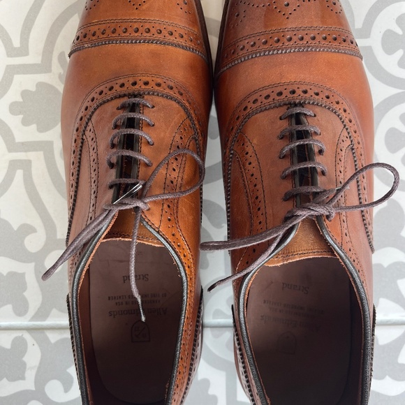 Allen Edmonds : Shoes